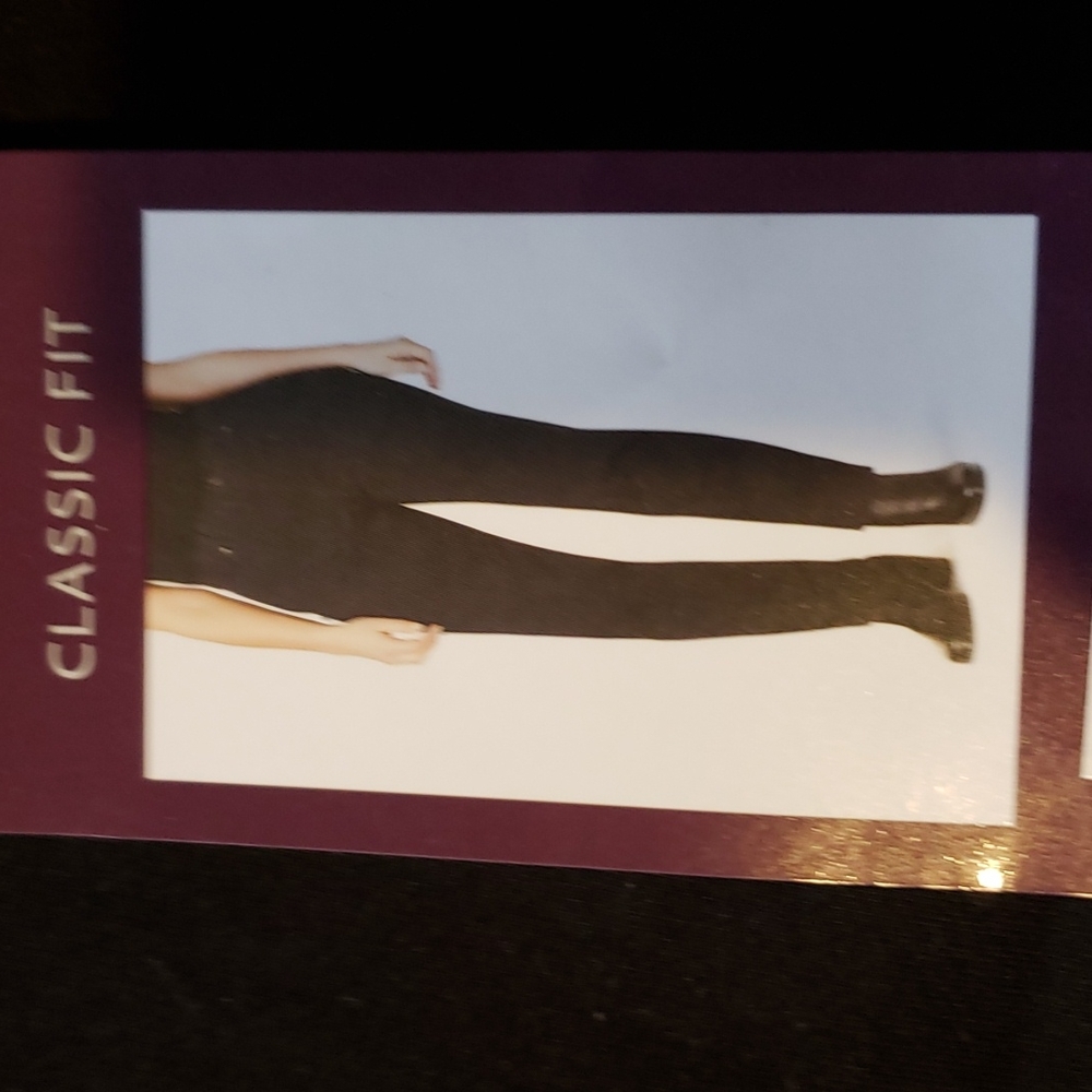 Gloria Vanderbilt pants, Amanda style, knit ponte, size 12 average.